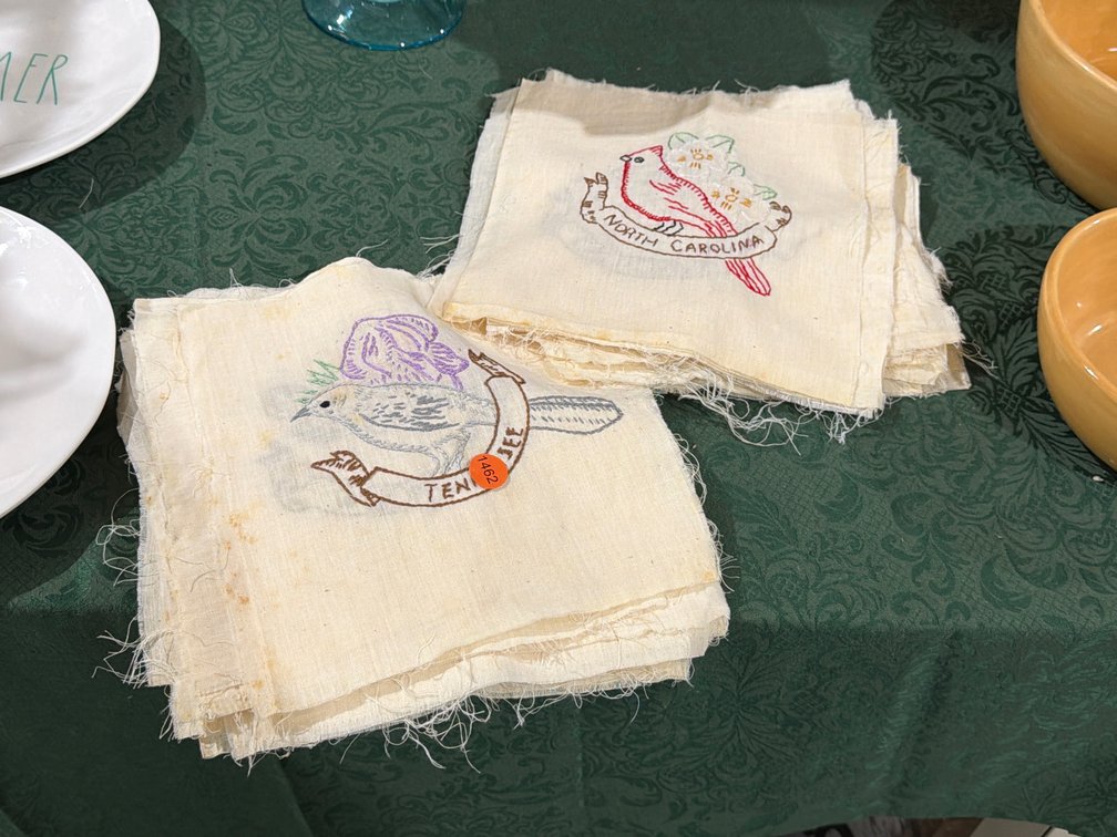 VINTAGE HAND EMBROIDERED STATE QUILT BLOCKS