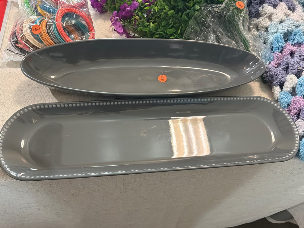MELAMINE SERVING SET