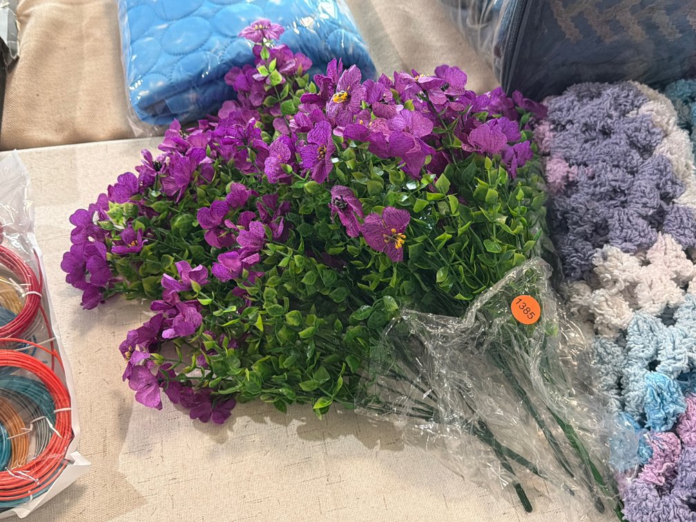 FLORAL DECOR