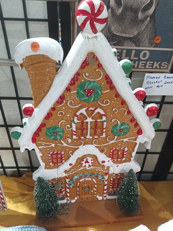 GINGER BREAD HOUSE