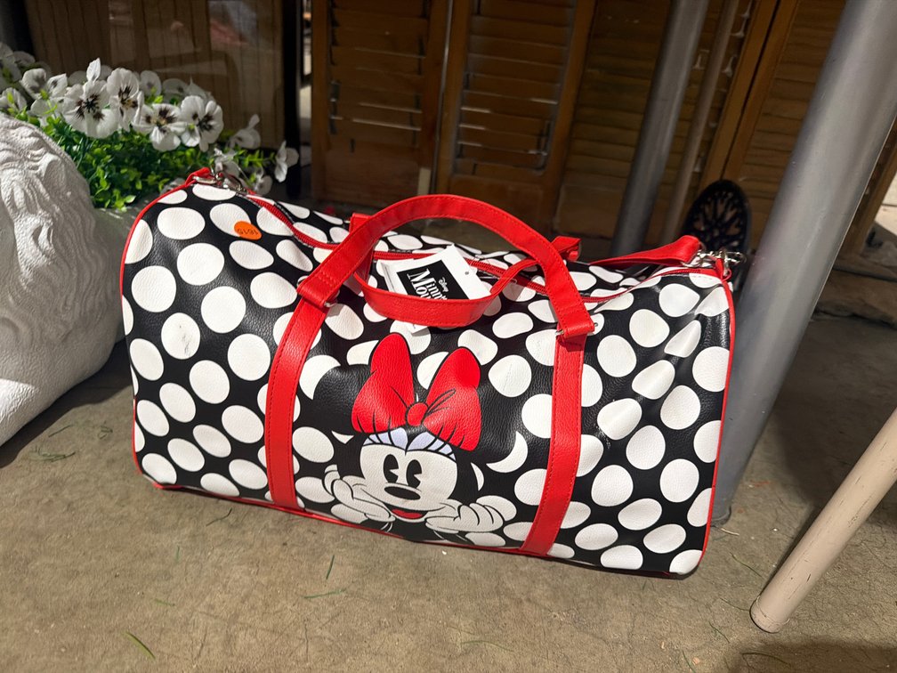 MINNIE MOUSE TRAVEL BAG