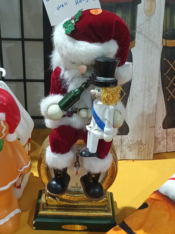 CLOCK AND SANTA