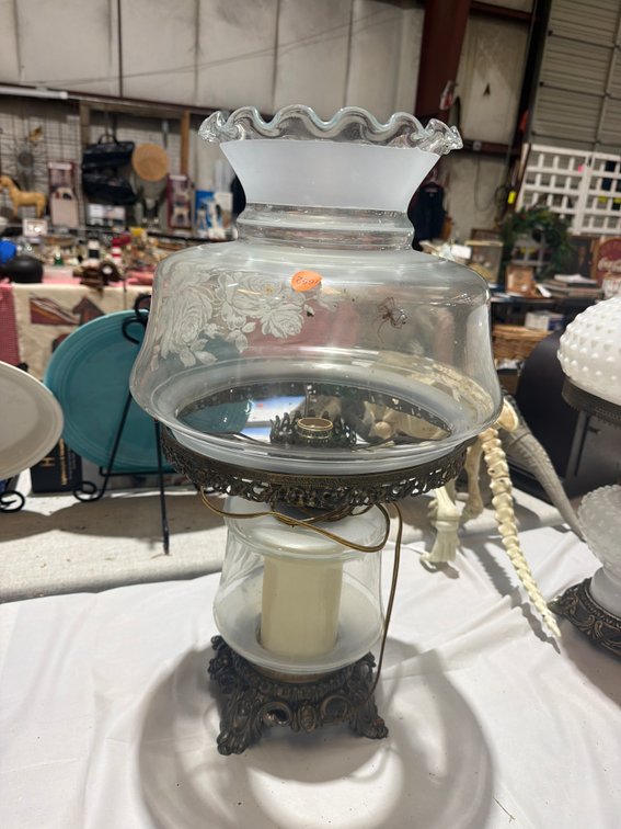 VINTAGE LAMP