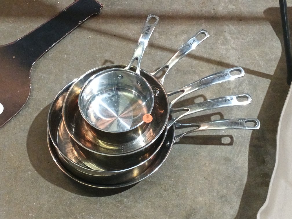LOT OF PANS