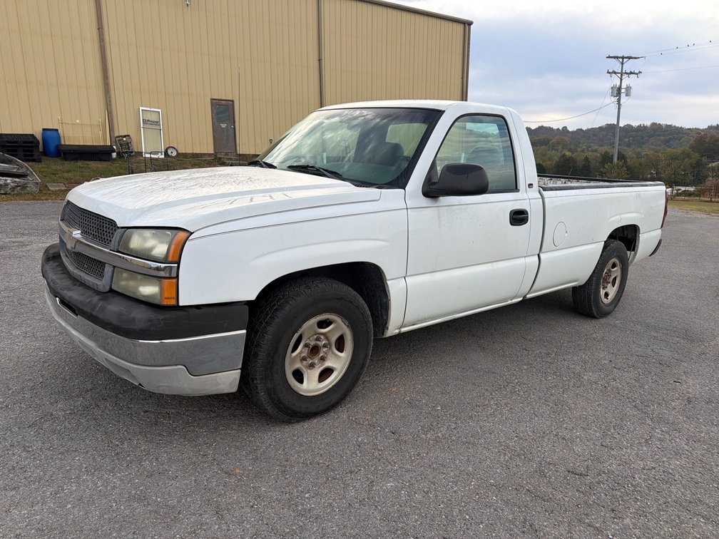 2003 CHEVROLET SILVERADO PICKUP TRUCK