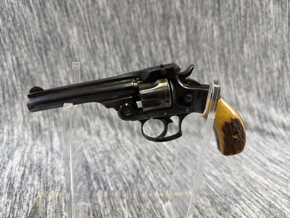 SMITH & WESSON 32CAL REVOLVER PISTOL TRANS#4555