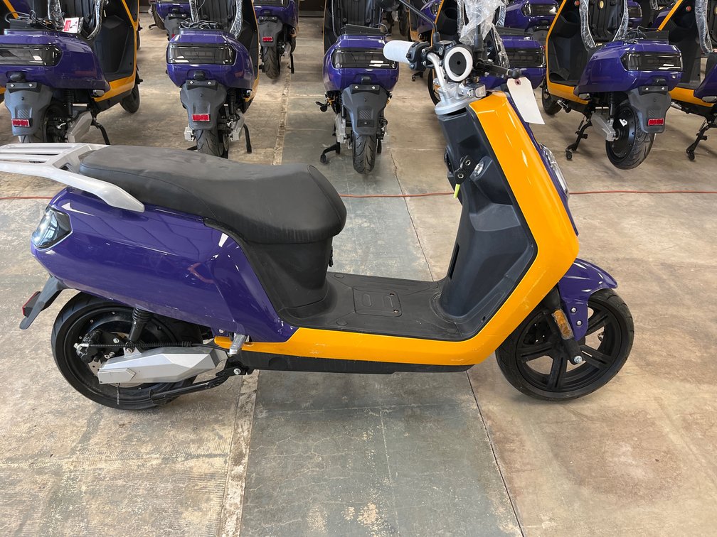 2020 Elyx Electric Scooter 