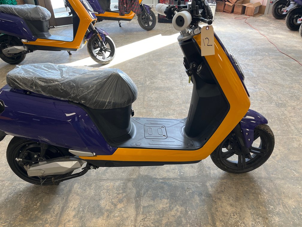 2020 Elyx Electric Scooter 