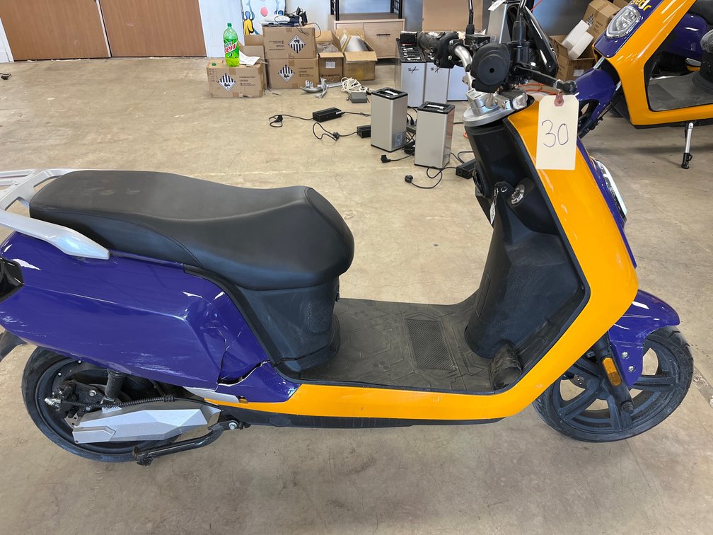 2020 Elyx Electric Scooter 