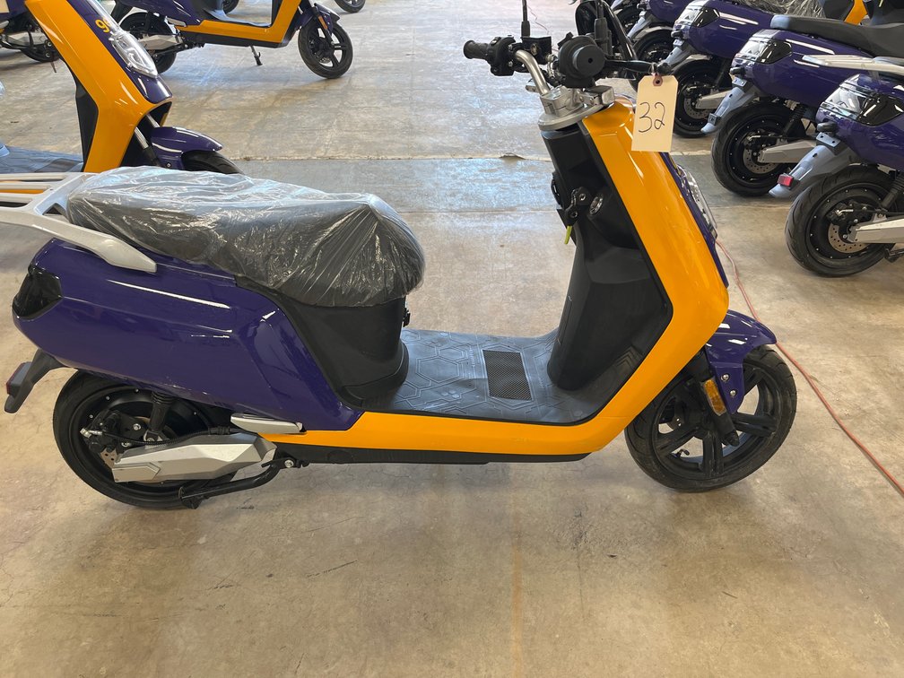 2020 Elyx Electric Scooter 