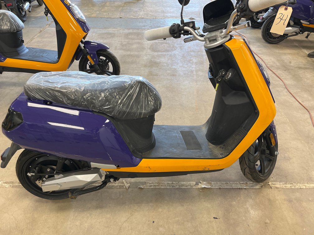 2020 Elyx Electric Scooter 