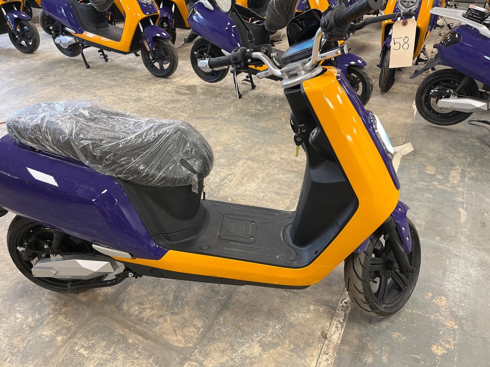 2020 Elyx Electric Scooter 