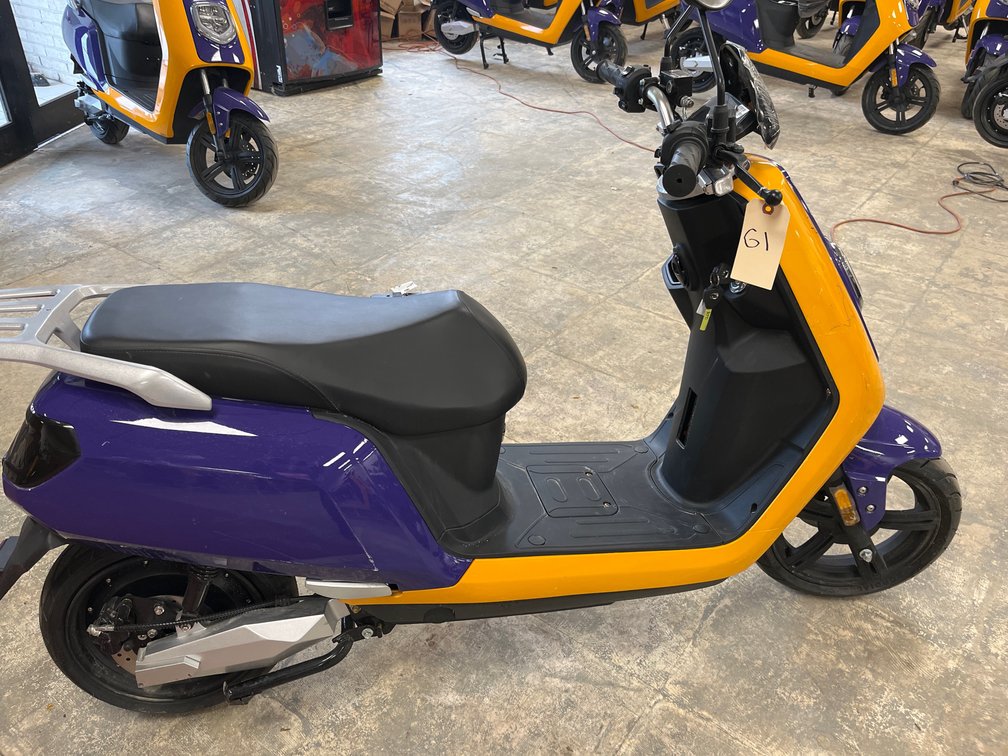 2020 Elyx Electric Scooter 