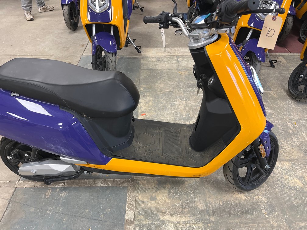 2020 Elyx Electric Scooter 