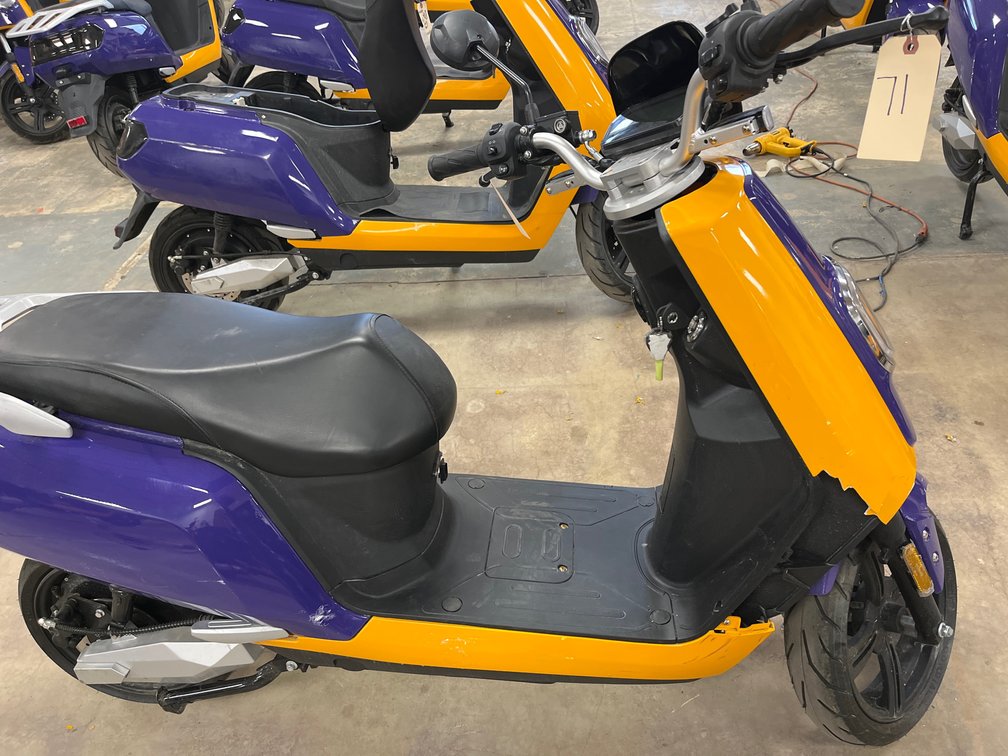 2020 Elyx Electric Scooter 