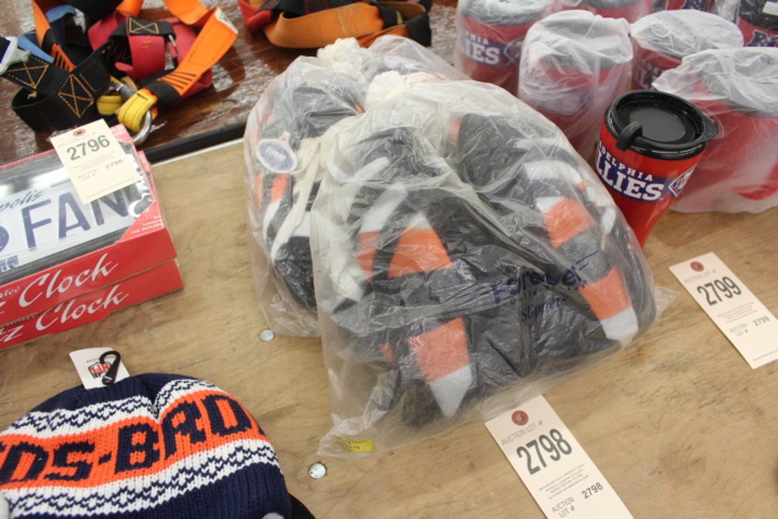 (2) Pair Flyers Slippers