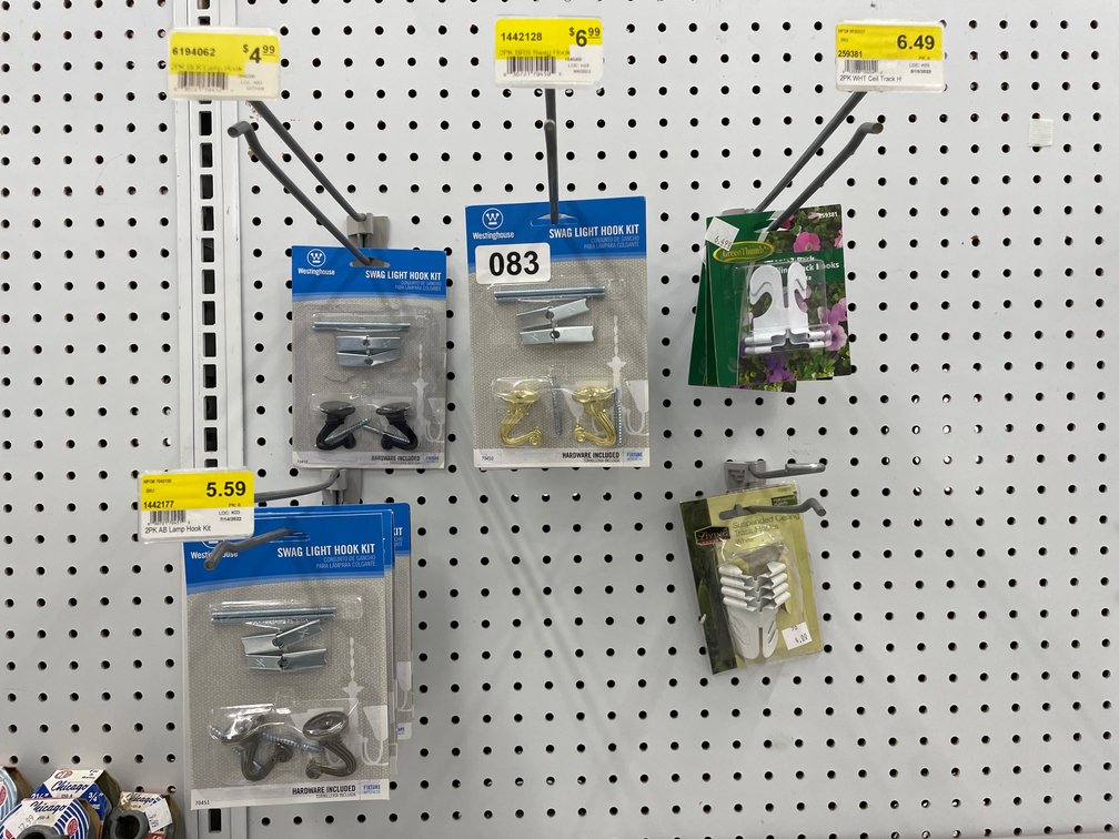 Light & Ceiling Hooks