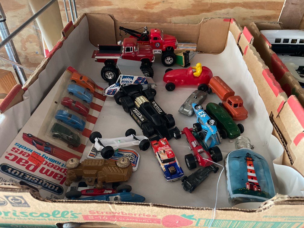 Car & Truck Toys