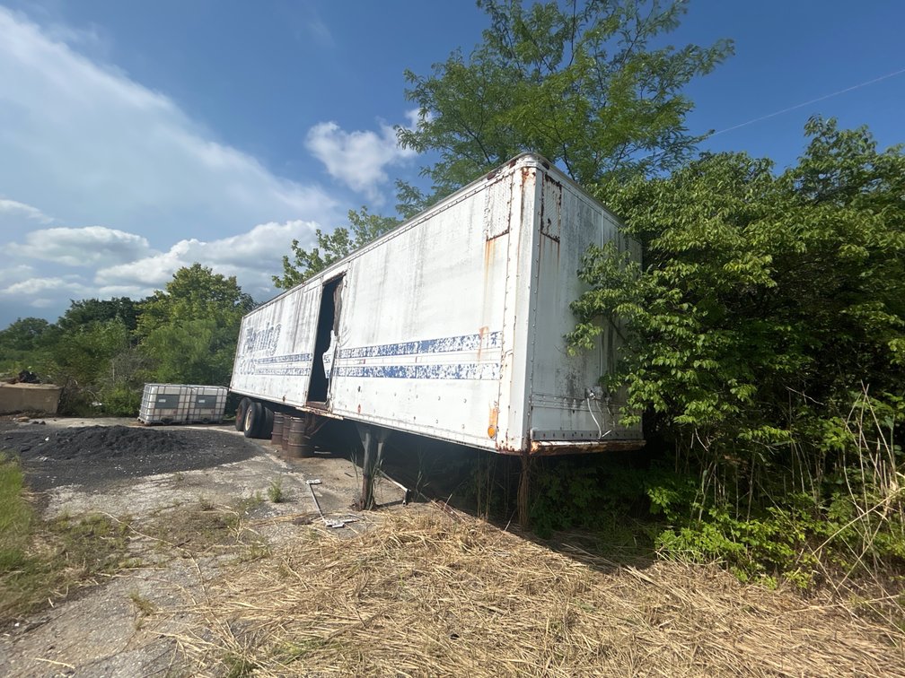  1976 trailmobile Storage trailer