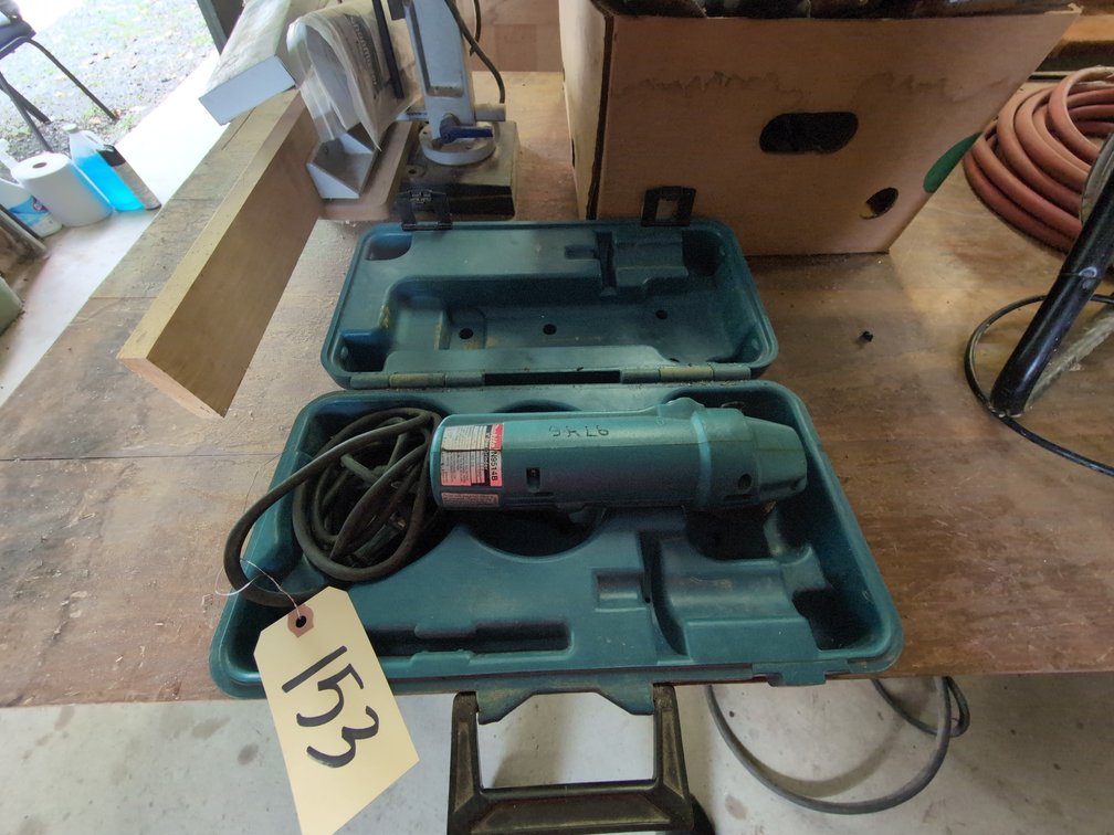 Makita 4” Disc Grinder