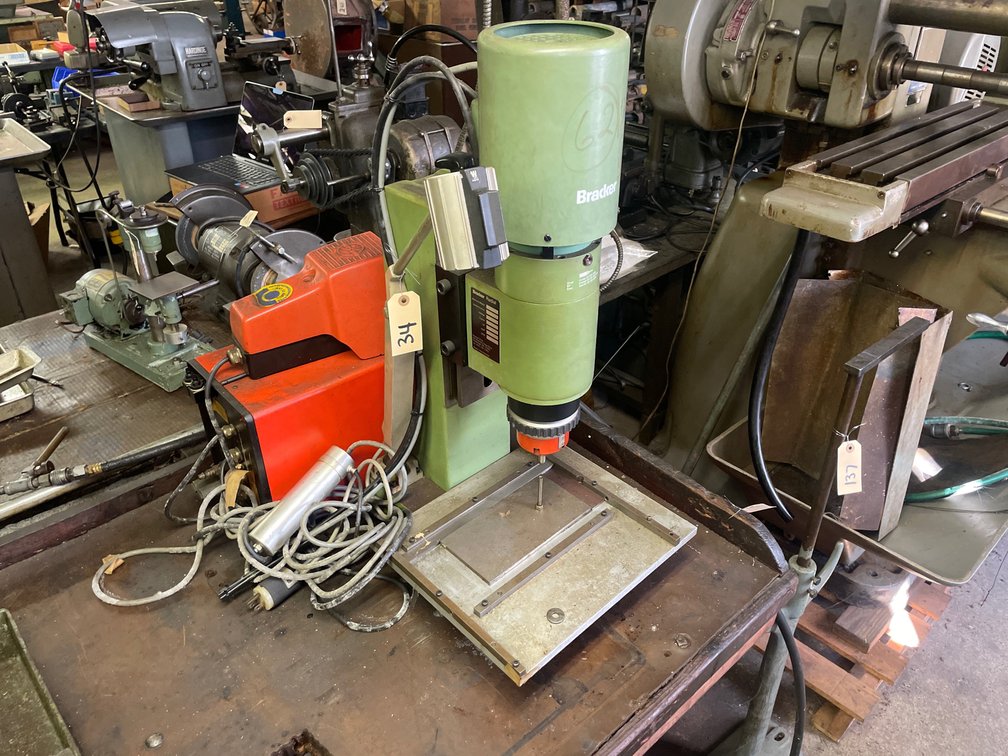 Bracker Radial RN180 Orbital Riveting Machine