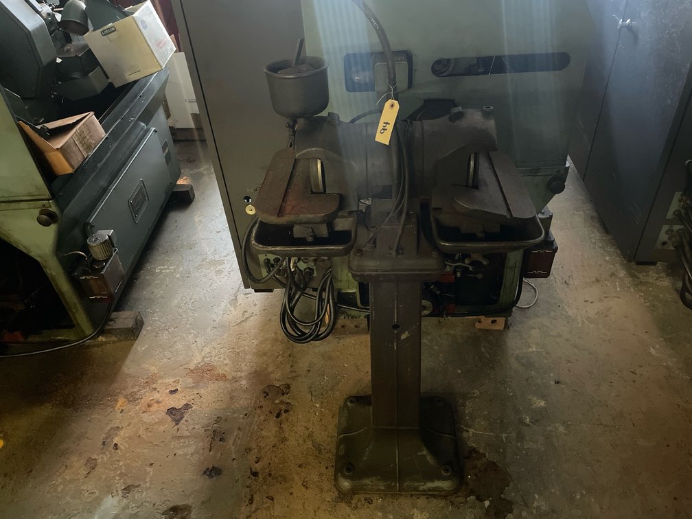 Delta Pedestal Carbide Tool Grinder