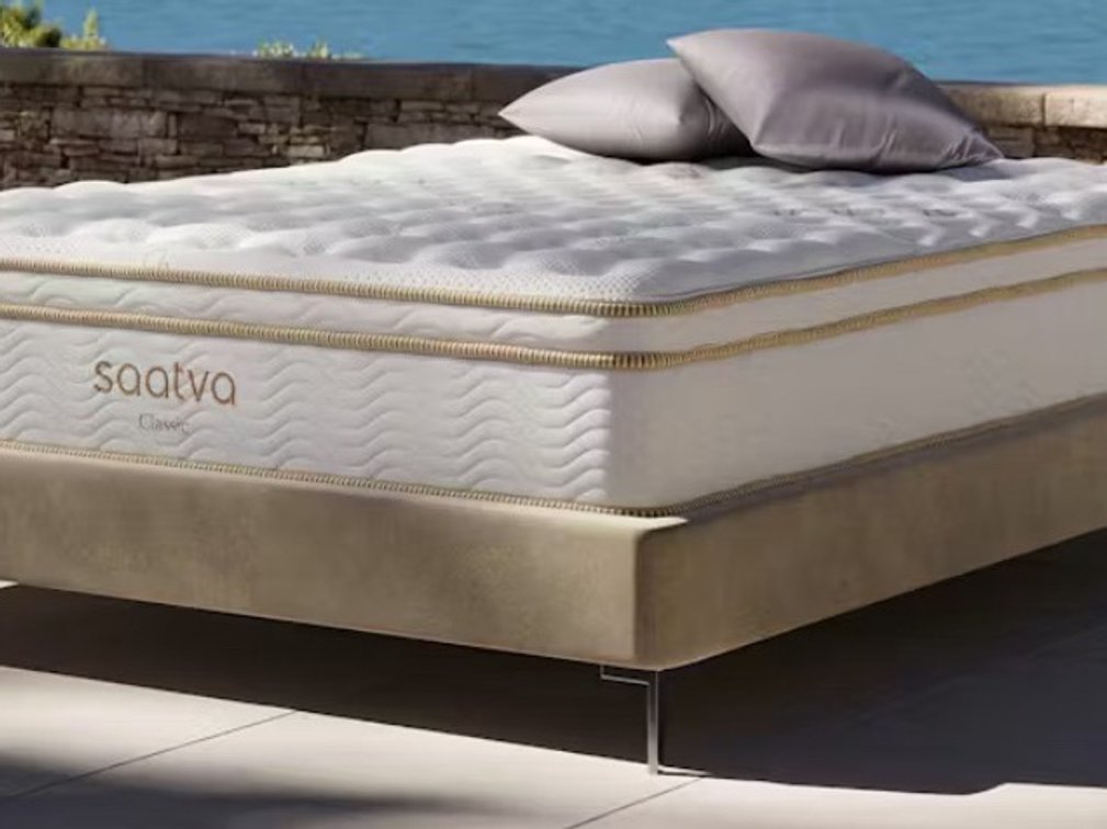 Saatva Queen Classic Mattress 11.5” Luxury Firm