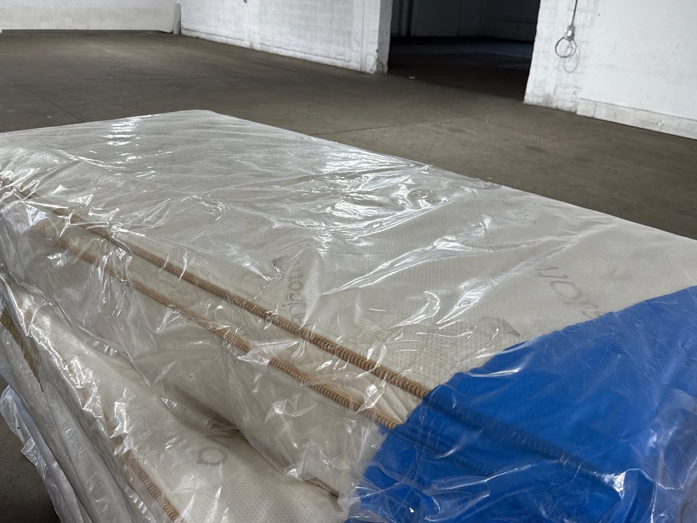 Saatva Twin XL Classic Mattress 11.5” Luxury Firm