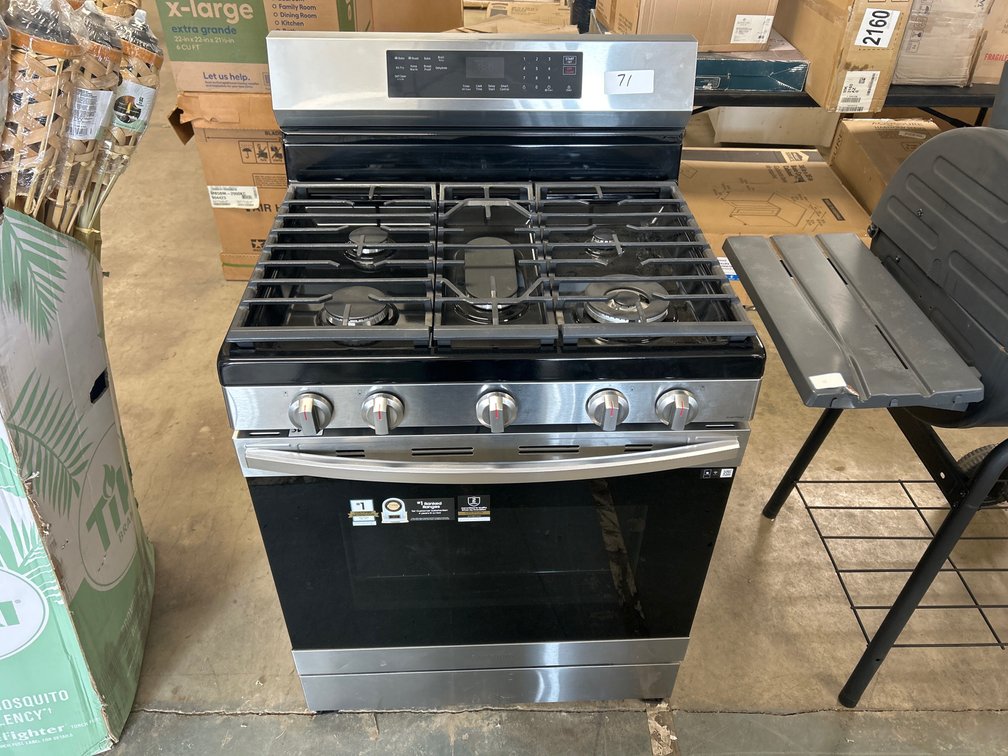 New Samsung Gas Free-Standing Range