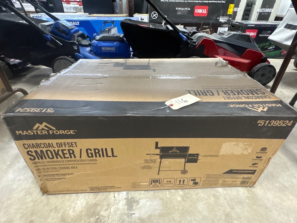 New Master Forge Charcoal Offset Smoker/Grill