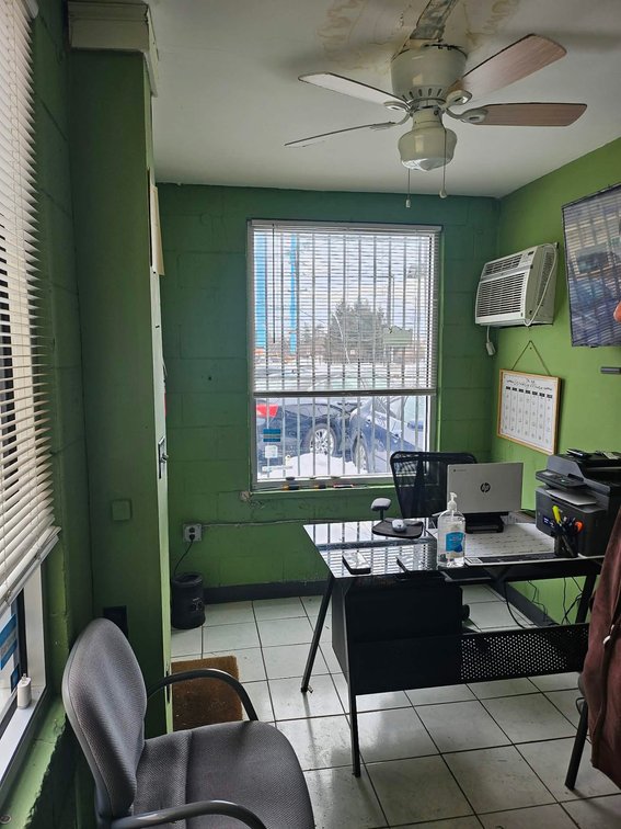 Image for Auto Sales Lot Commercial Real Estate Public Auction – Gloucester City, NJ