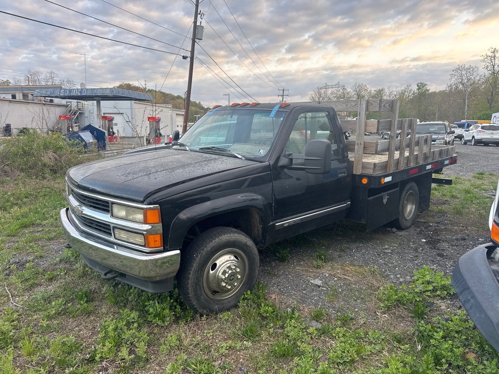 1991 GMC 2500 Flatbed Truck