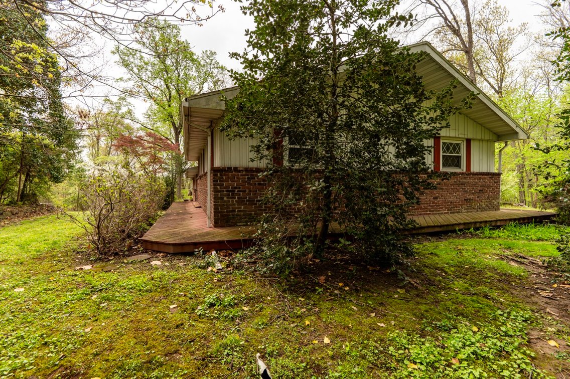 Image for 1701 Bahr Rd LIVE Real Estate Auction - Pottstown, PA