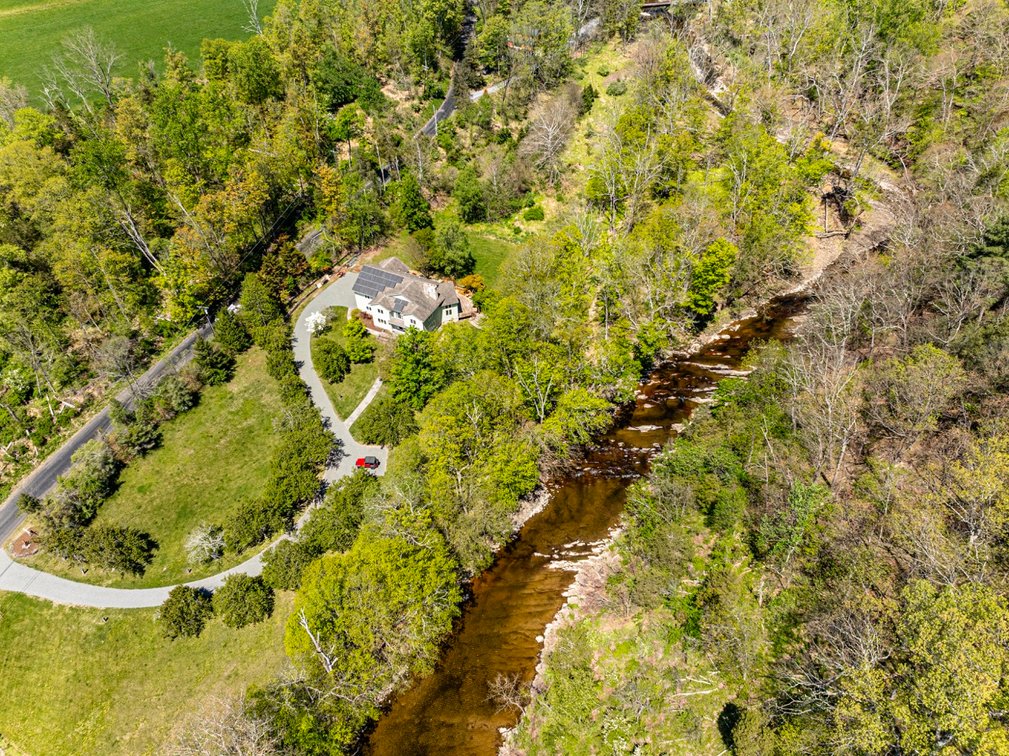 Image for 12 Upper Creek Rd LIVE Real Estate Auction - Stockton, NJ