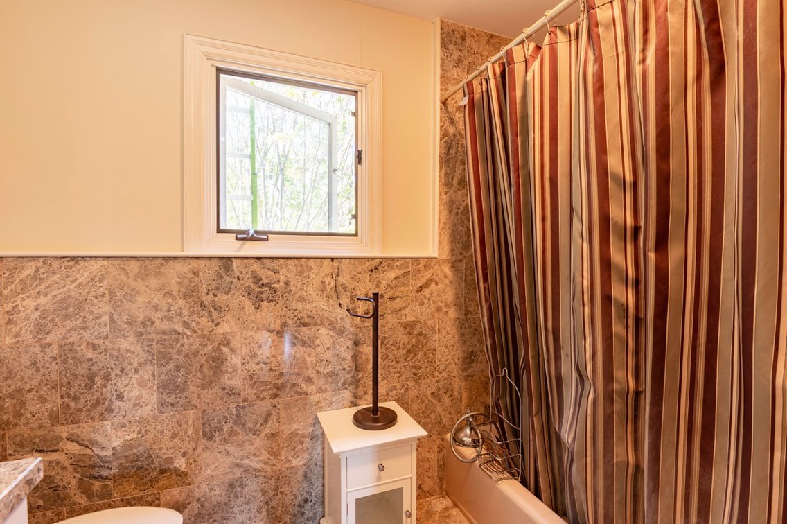 Image for 12 Upper Creek Rd LIVE Real Estate Auction - Stockton, NJ
