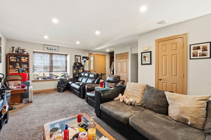 Image for 1264 Maple Glen Cir Real Estate Auction - Pottstown, PA 