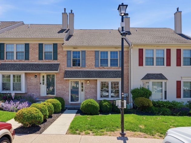 Image for 1264 Maple Glen Cir Real Estate Auction - Pottstown, PA 