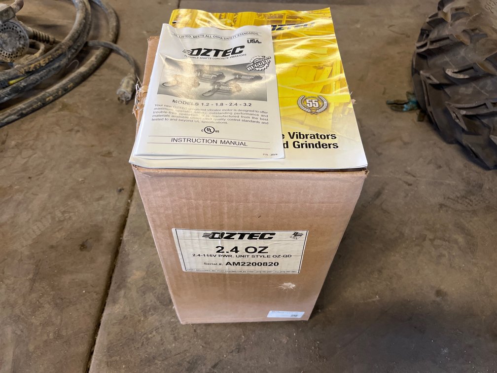 New OZTEC Concrete Vibrator & Parts