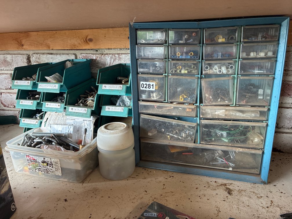 Organizer Bins and Hardware Contents