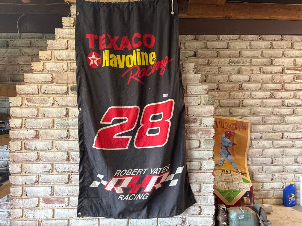 Texaco Racing Sign