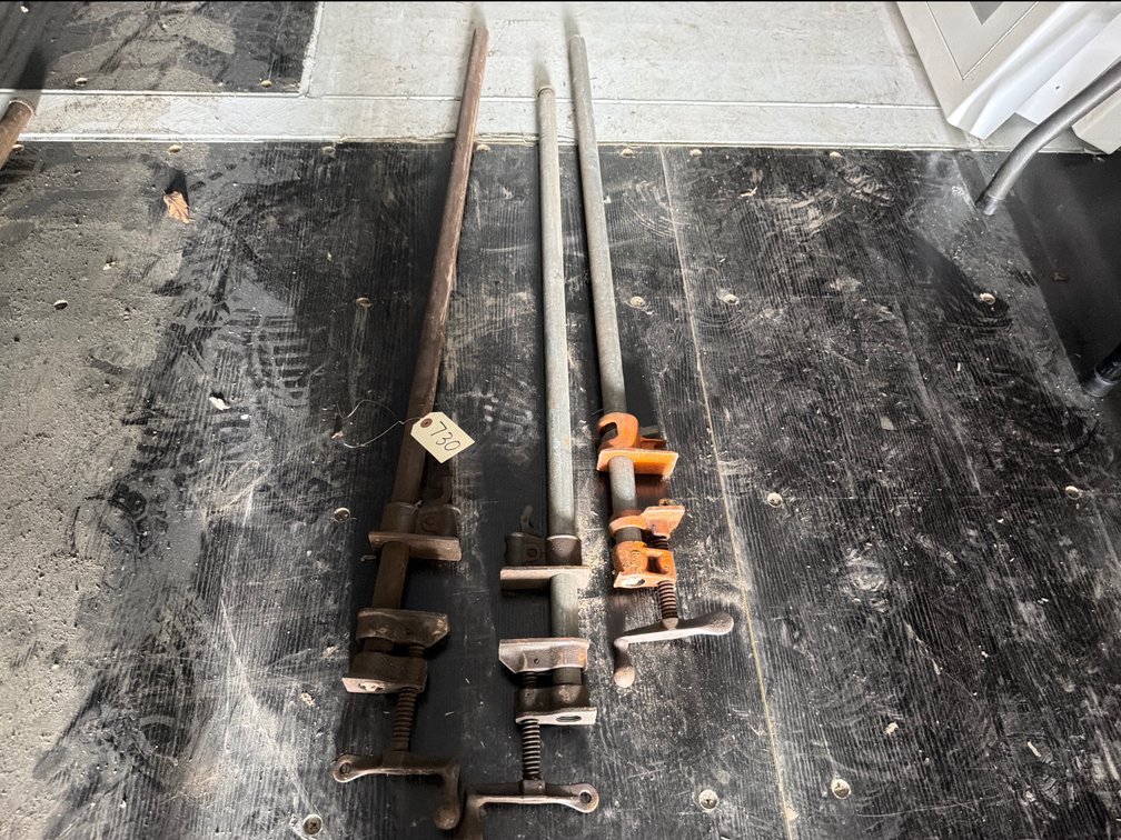 (3) Pipe Clamps