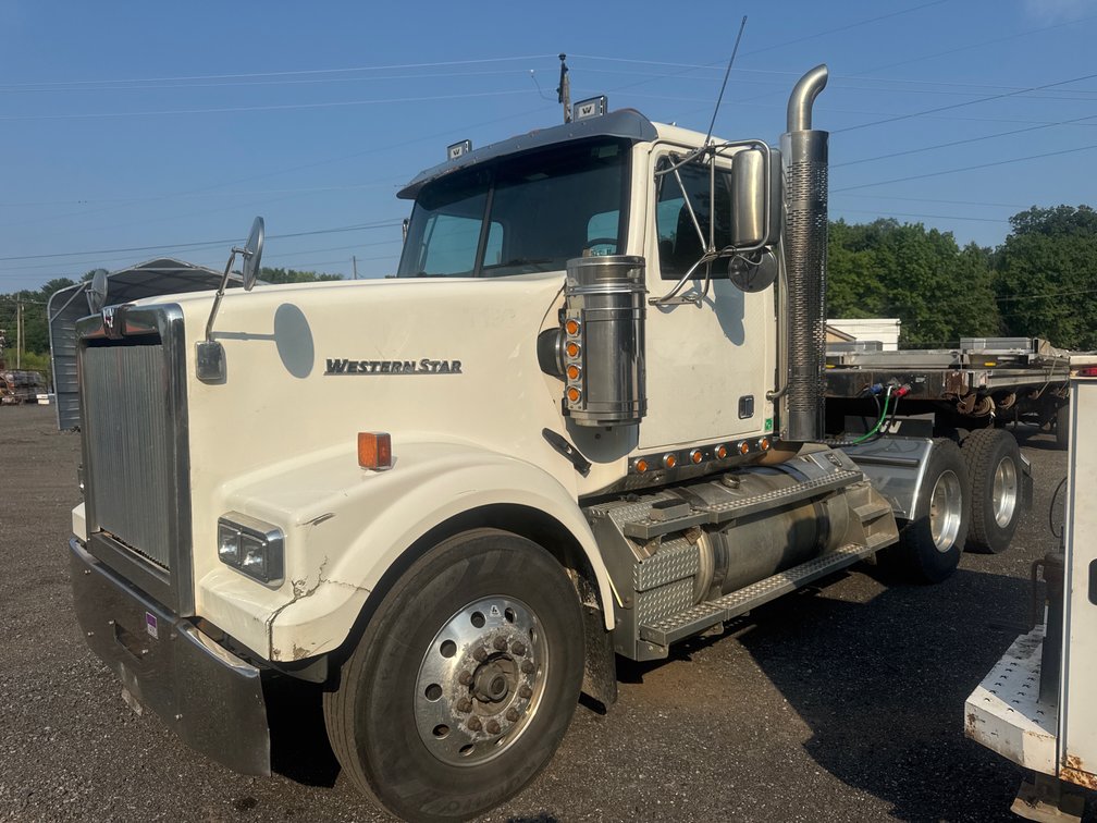 Image for Commercial Truck Trailer & Equipment Online Auction – Bechtelsville, PA