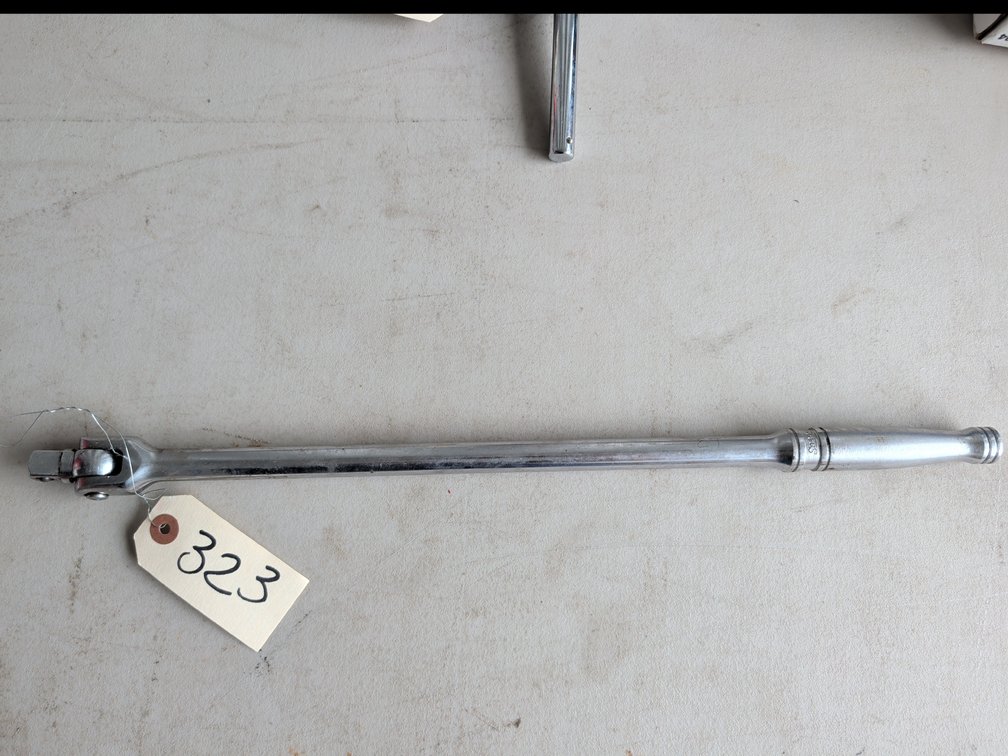 Snap-On 1/2" Drive 18" Standard Handle Breaker Bar