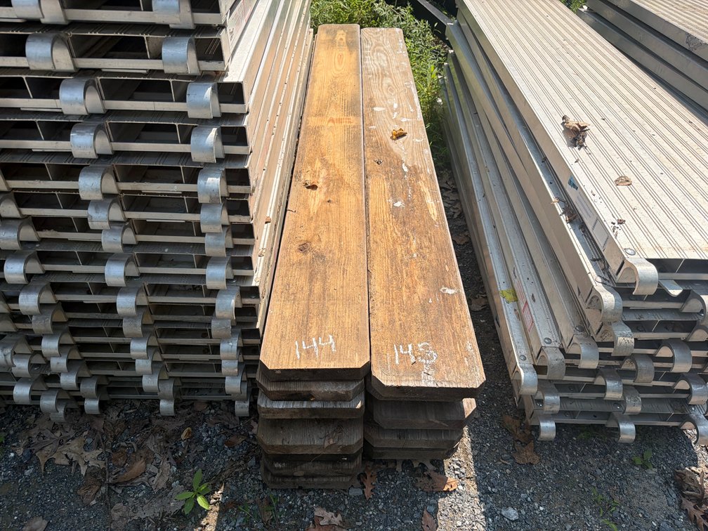 (9) 8’ Wooden Boards