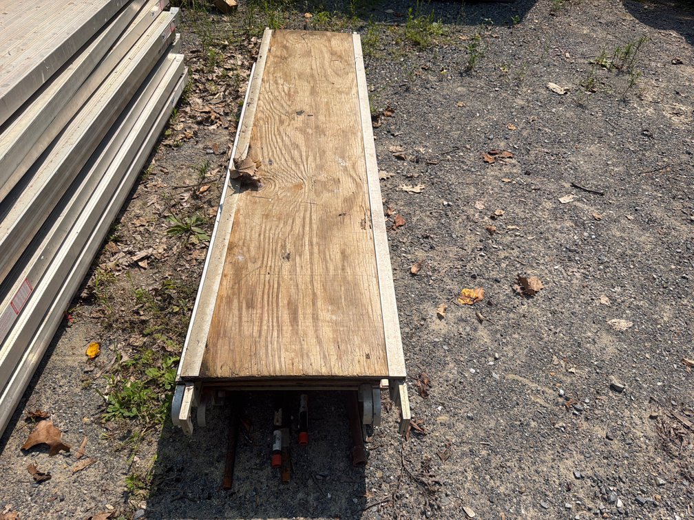 (3) Scaffolding Planks
