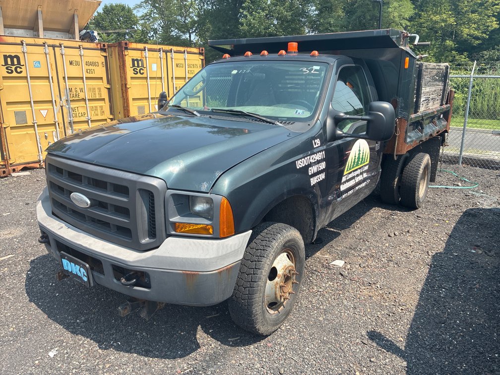 2005 Ford F-350 4x4 Dually Dump Truck With Plow