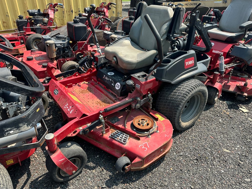 Toro Z Master 3000 Series 60" Zero-Turn Riding Mower