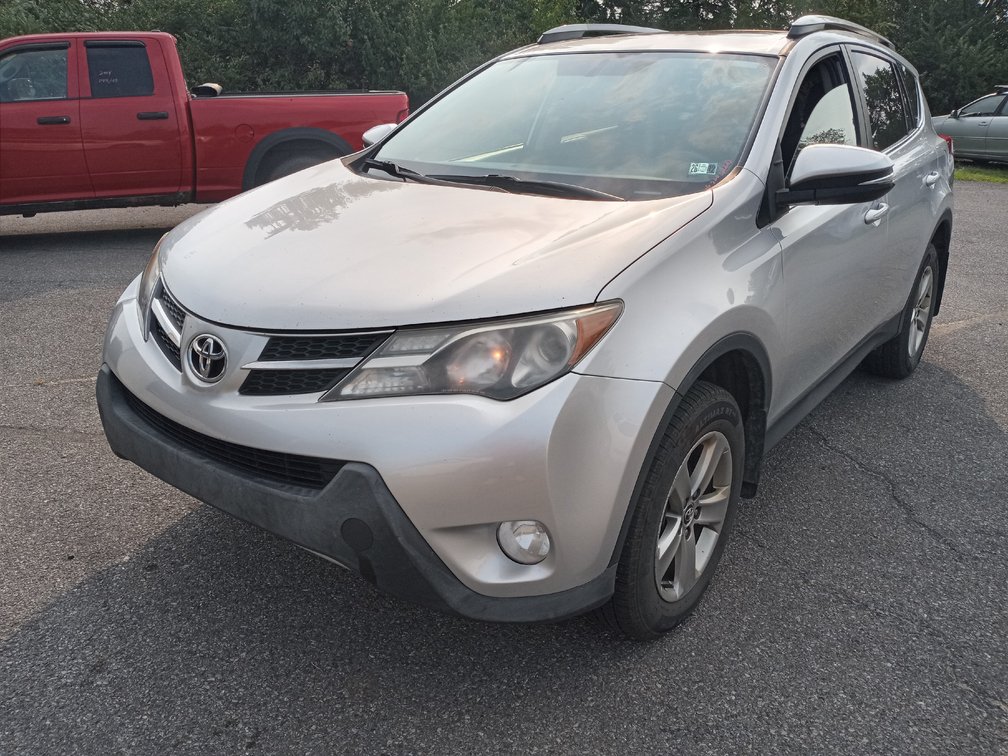 2015 Toyota RAV-4 XLE AWD
