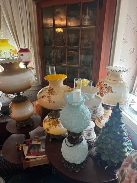 Image for LIVE AUCTION Collectibles, Antiques, Furniture, Tools & Home Contents - Boyertown, PA