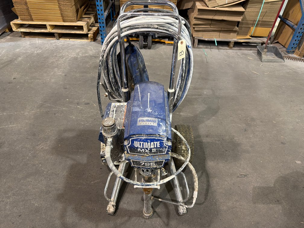 Ultra Max II 795 Standard Series Airless Paint Sprayer